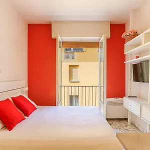 The Red Loft In Ponte Vecchio , Firenze Italia